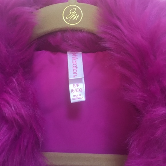 Xhilaration Faux Fur Jacket Sz 6/6x NWOT - Picture 2 of 5